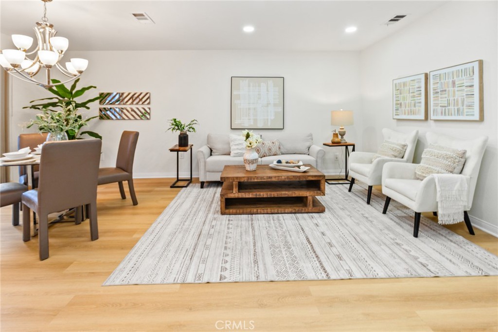 1006 Vía Zapata Riverside, CA 92507 - Photo 10 of 46