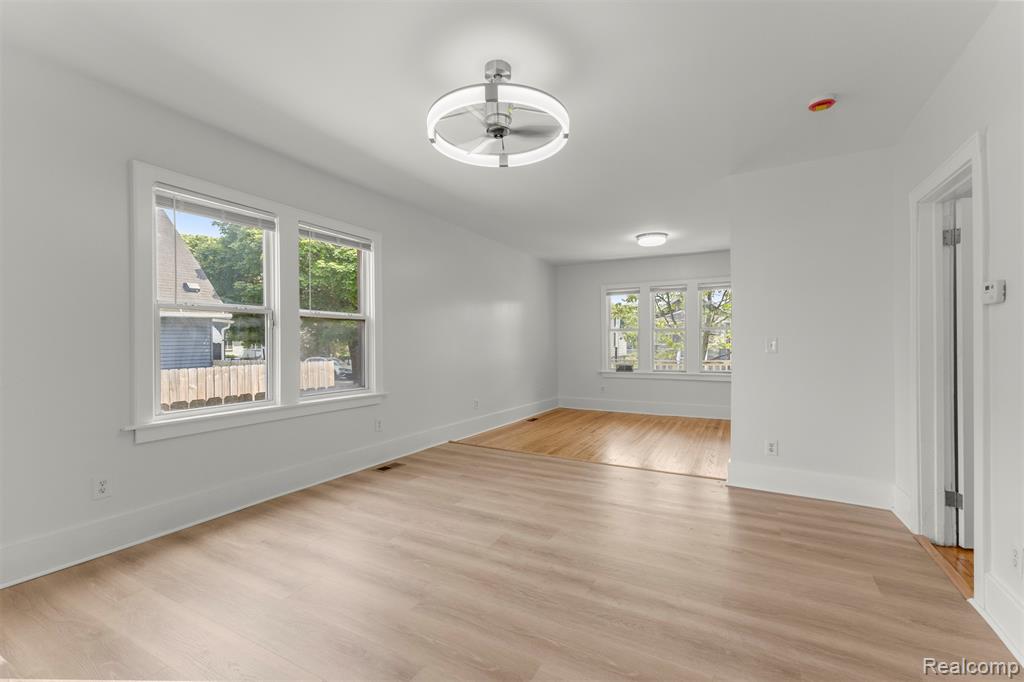 63 Stoner Street River Rouge, MI 48218 - Photo 14 of 39