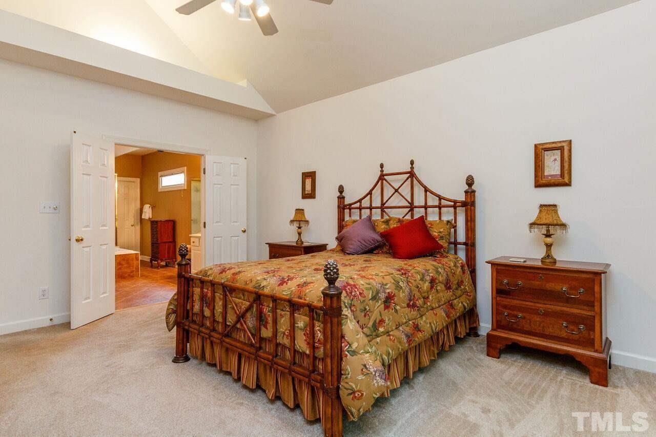 2926 Tillinghast Trail Raleigh, NC 27613 - Photo 20 of 30