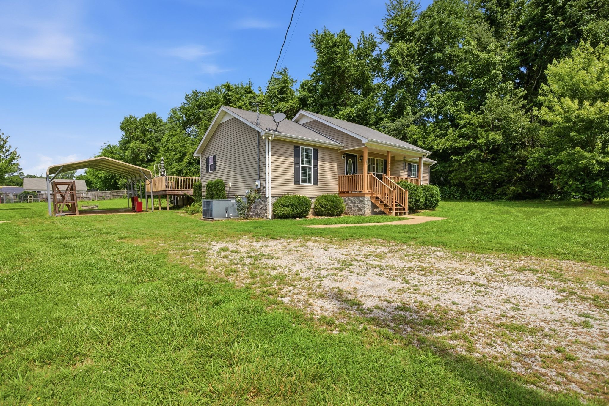 255 Drew Road Pulaski, TN 38478 - Photo 3 of 30