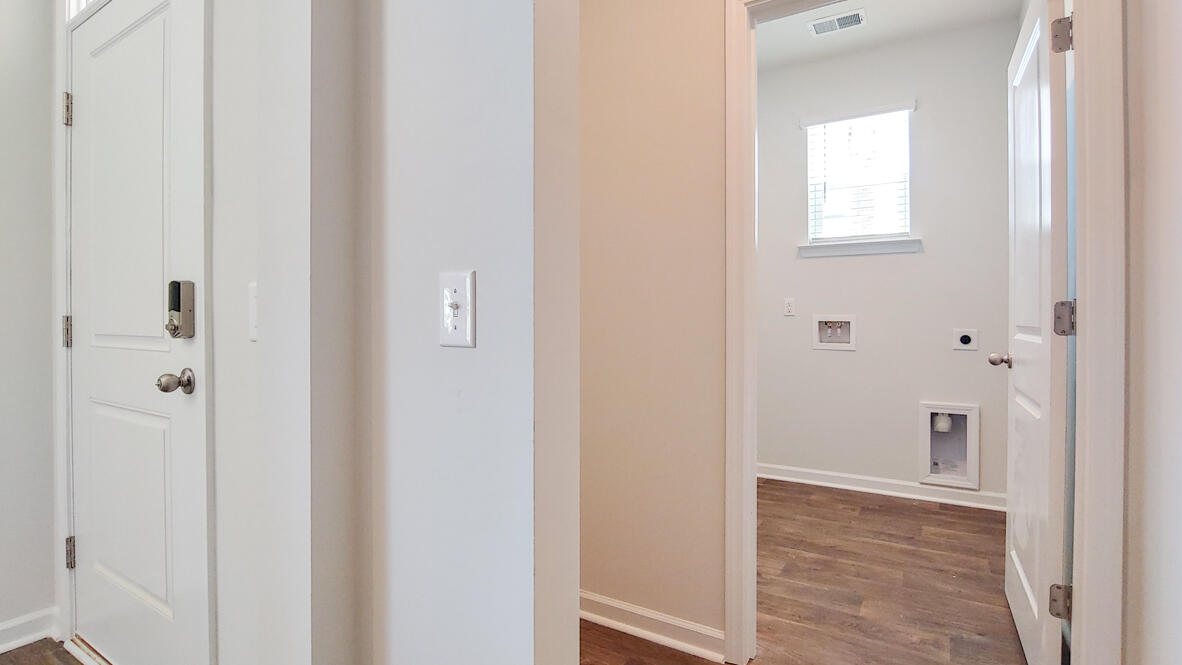 458 Cedarview Road Summerville, SC 29486 - Photo 4 of 49 Glenwood F Interior 1 (2)
