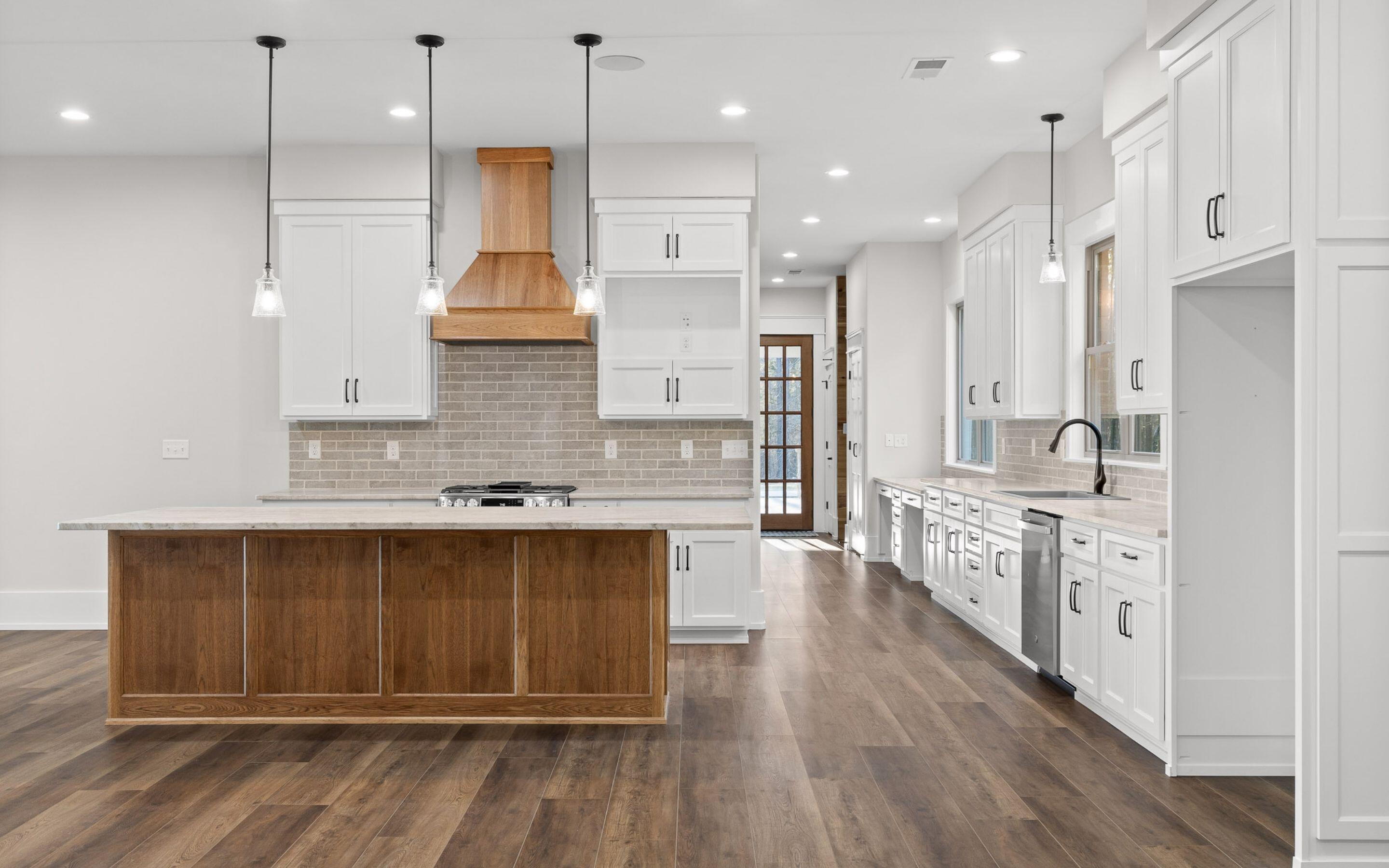 220 High Point Lane Jasper, TN 37347 - Photo 14 of 59 Chef's Kitchen