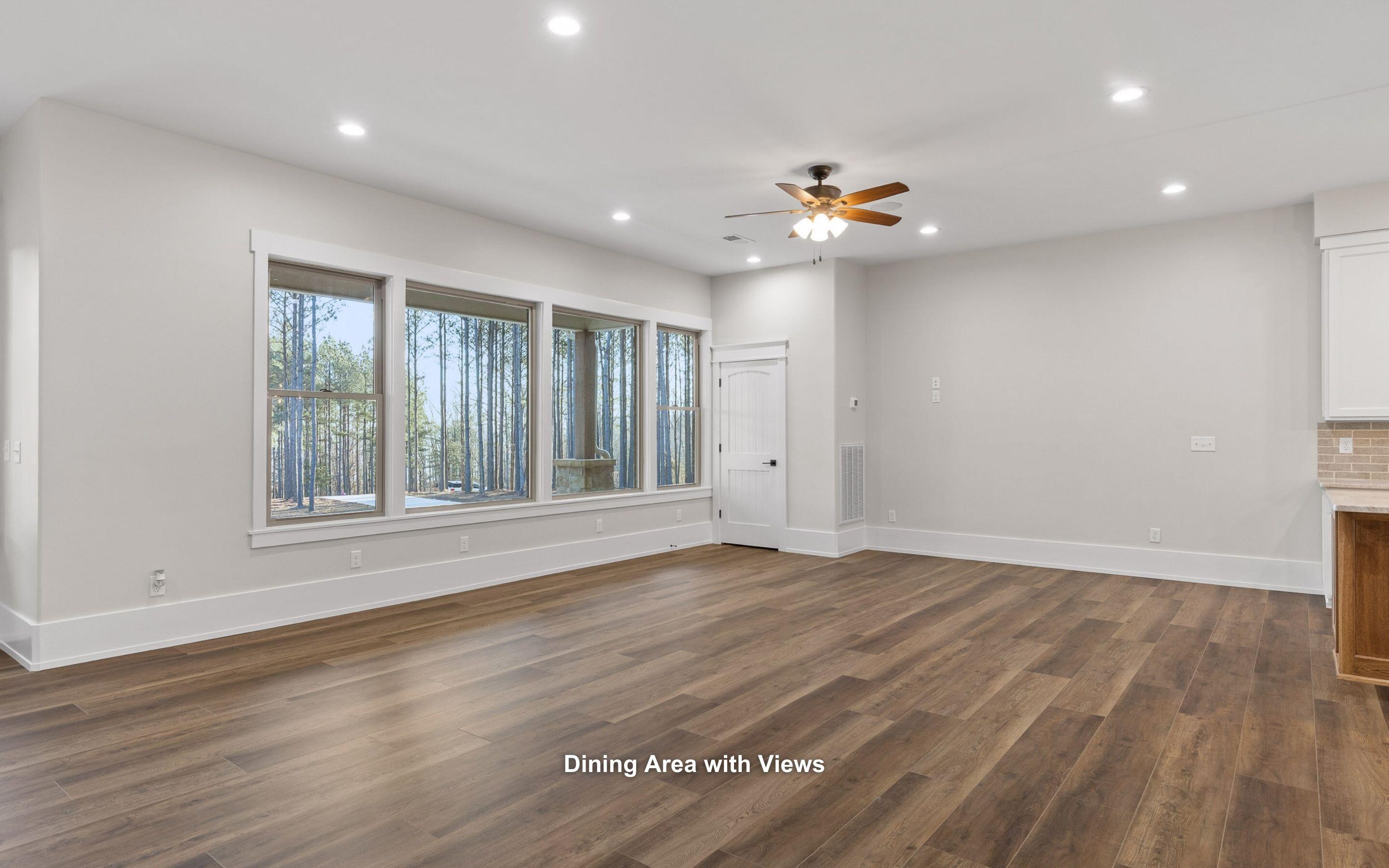 220 High Point Lane Jasper, TN 37347 - Photo 8 of 59 Living Space