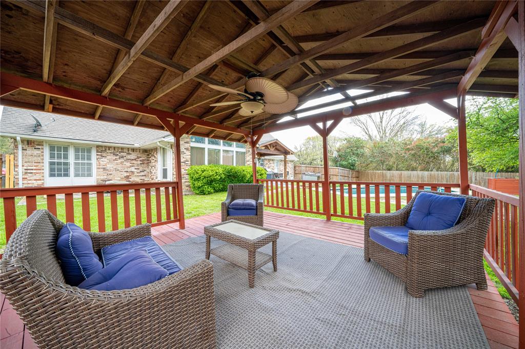 919 Green Hills Road Duncanville, TX 75137 - Photo 36 of 37 Deck featuring a ceiling fan