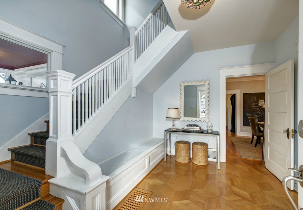 555 Main Street Edmonds, WA 98020 - Photo 4 of 20 Gallery Image 4