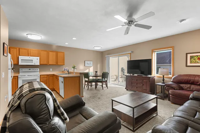 $318,000 | 388 Alpine Meadow Circle, Oregon, WI 53575