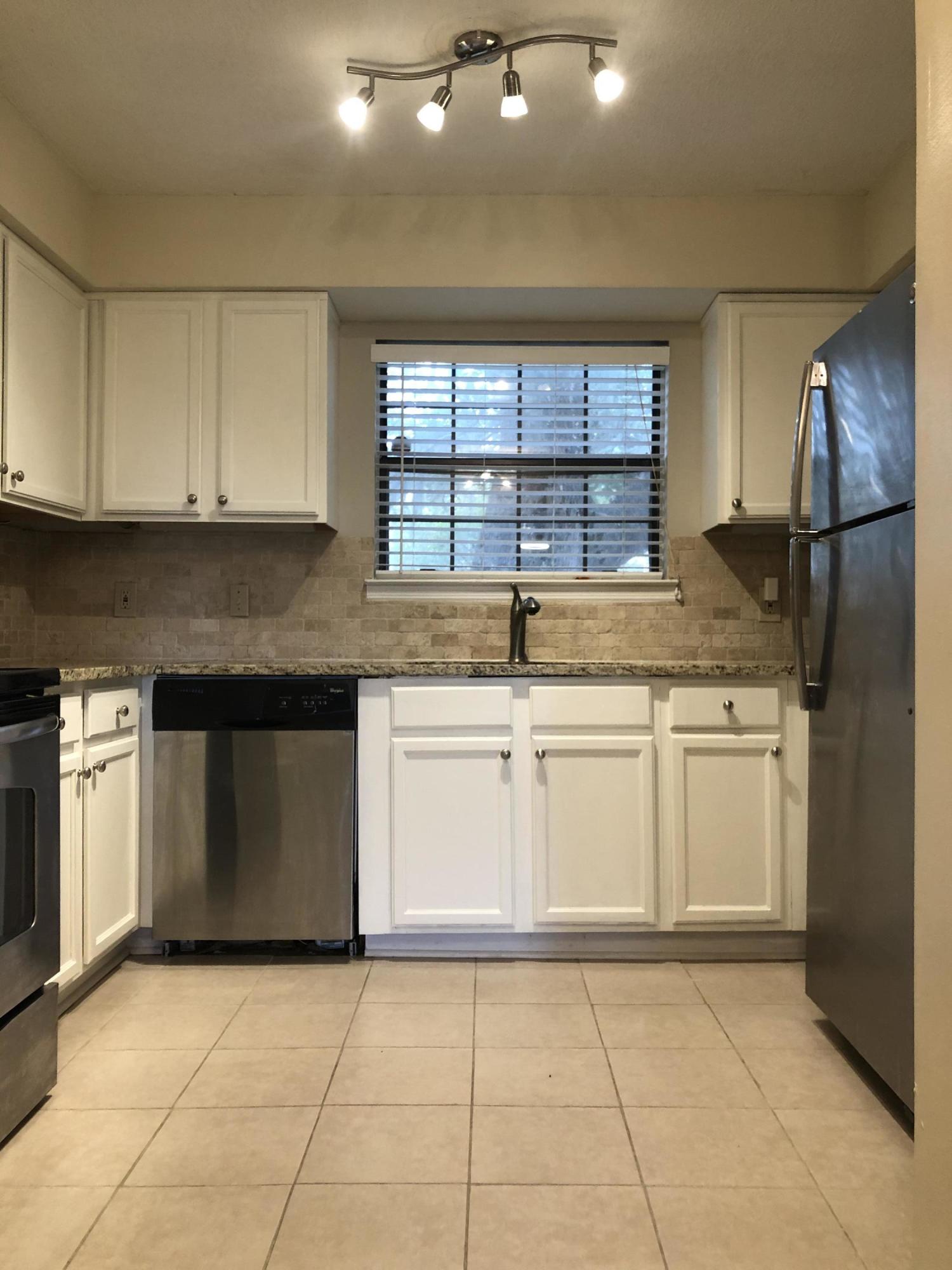 2362 Parsonage Road, Unit 10E Charleston, SC 29414 - Photo 7 of 24 IMG_5943