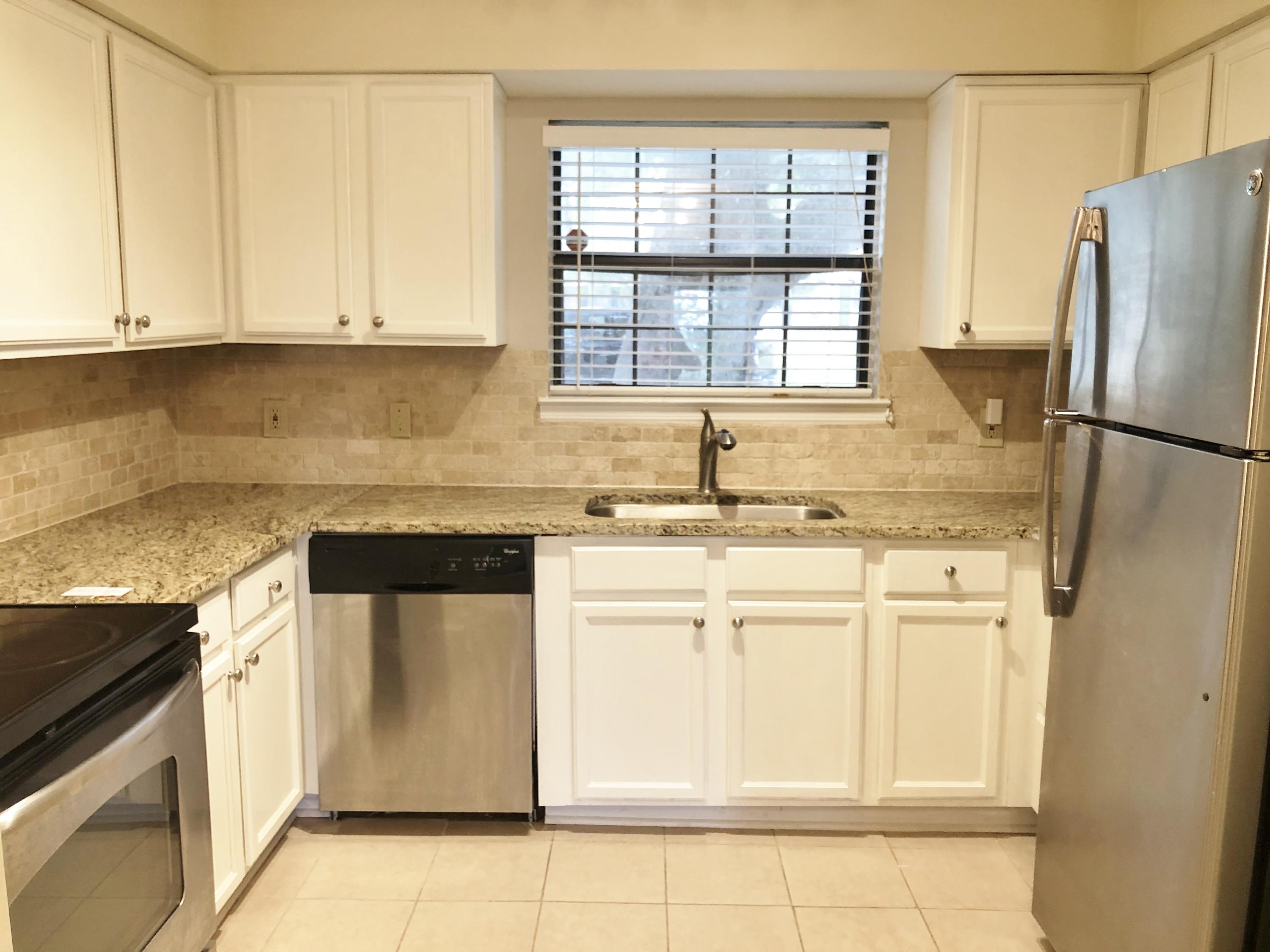 2362 Parsonage Road, Unit 10E Charleston, SC 29414 - Photo 8 of 24 IMG_5955 (2)