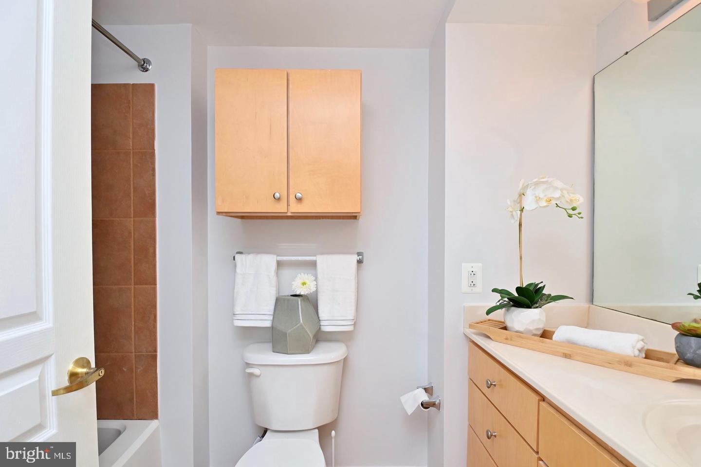 616 E Street Northwest, Unit 449 Washington, DC 20004 - Photo 8 of 77