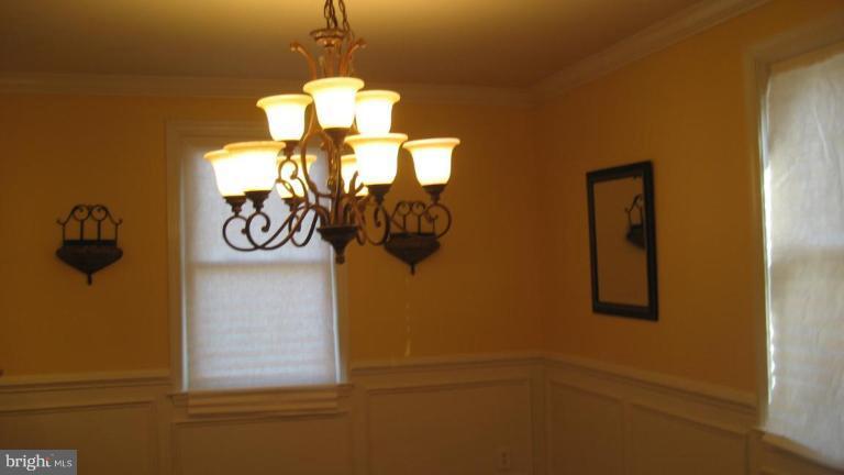 5937 Glenkirk Road Baltimore, MD 21239 - Photo 5 of 24 Dining Room