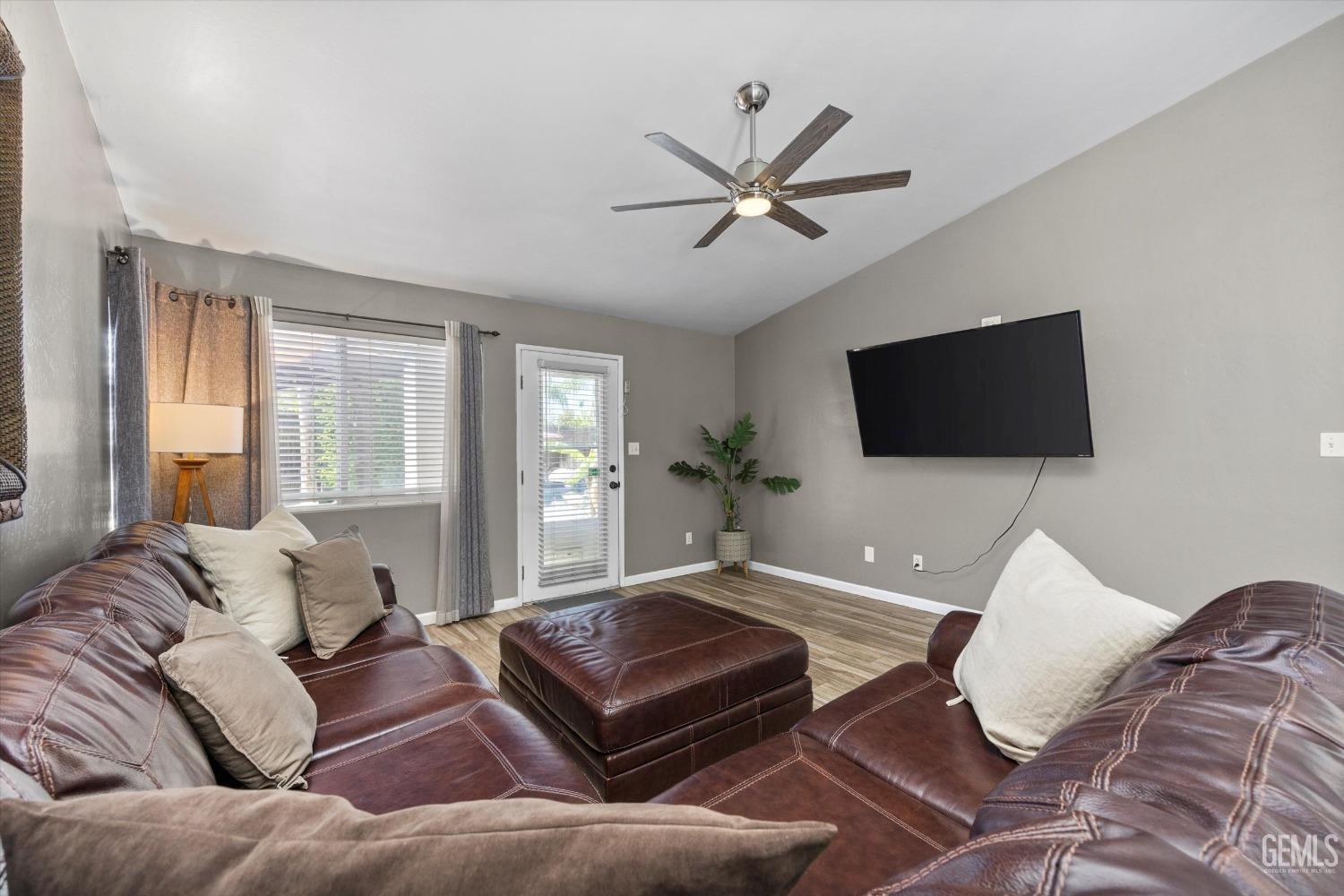 Undisclosed Address Bakersfield, CA 93311 - Photo 20 of 53