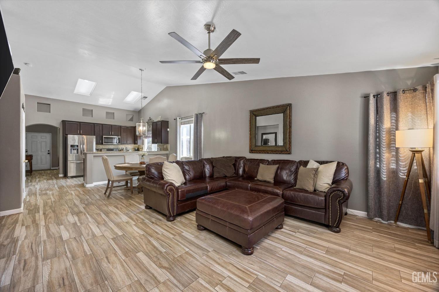 Undisclosed Address Bakersfield, CA 93311 - Photo 21 of 53