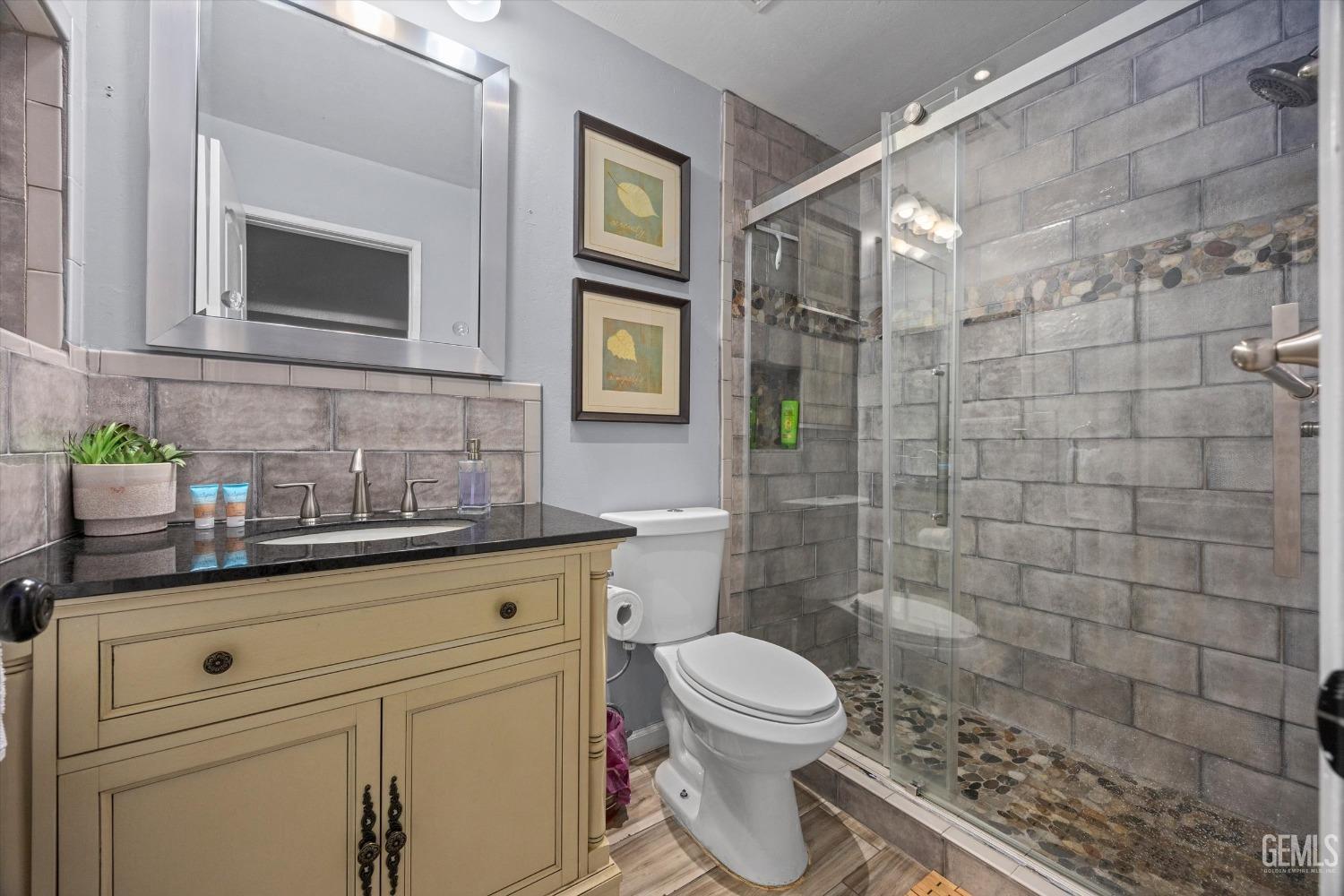 Undisclosed Address Bakersfield, CA 93311 - Photo 34 of 53