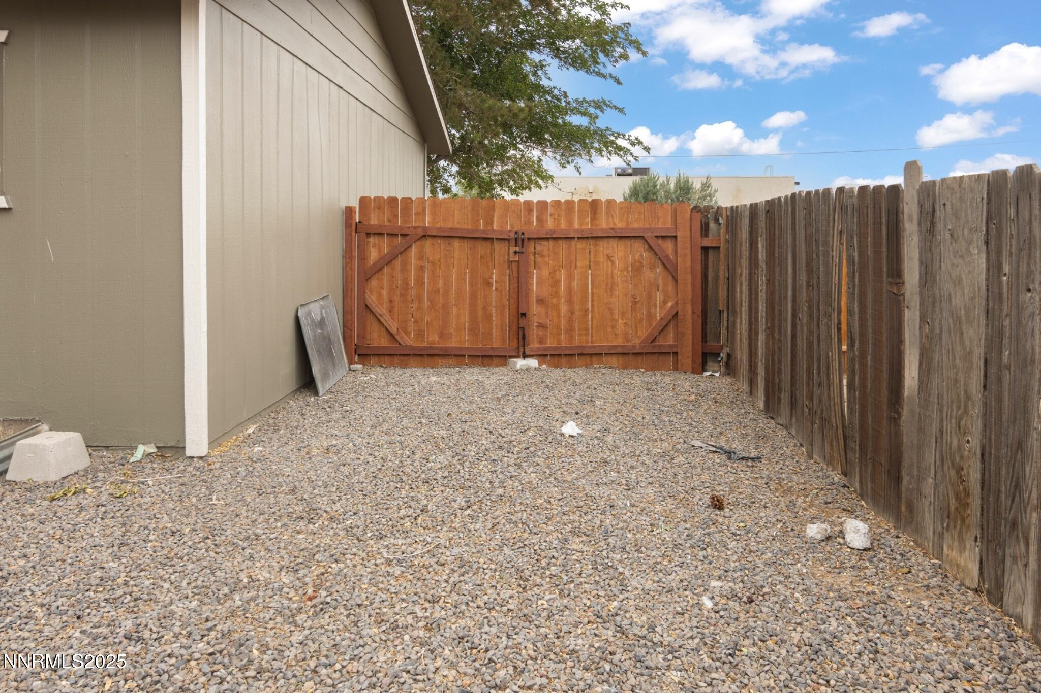 859 B Street Fernley, NV 89408 - Photo 29 of 32 a view of a backyard