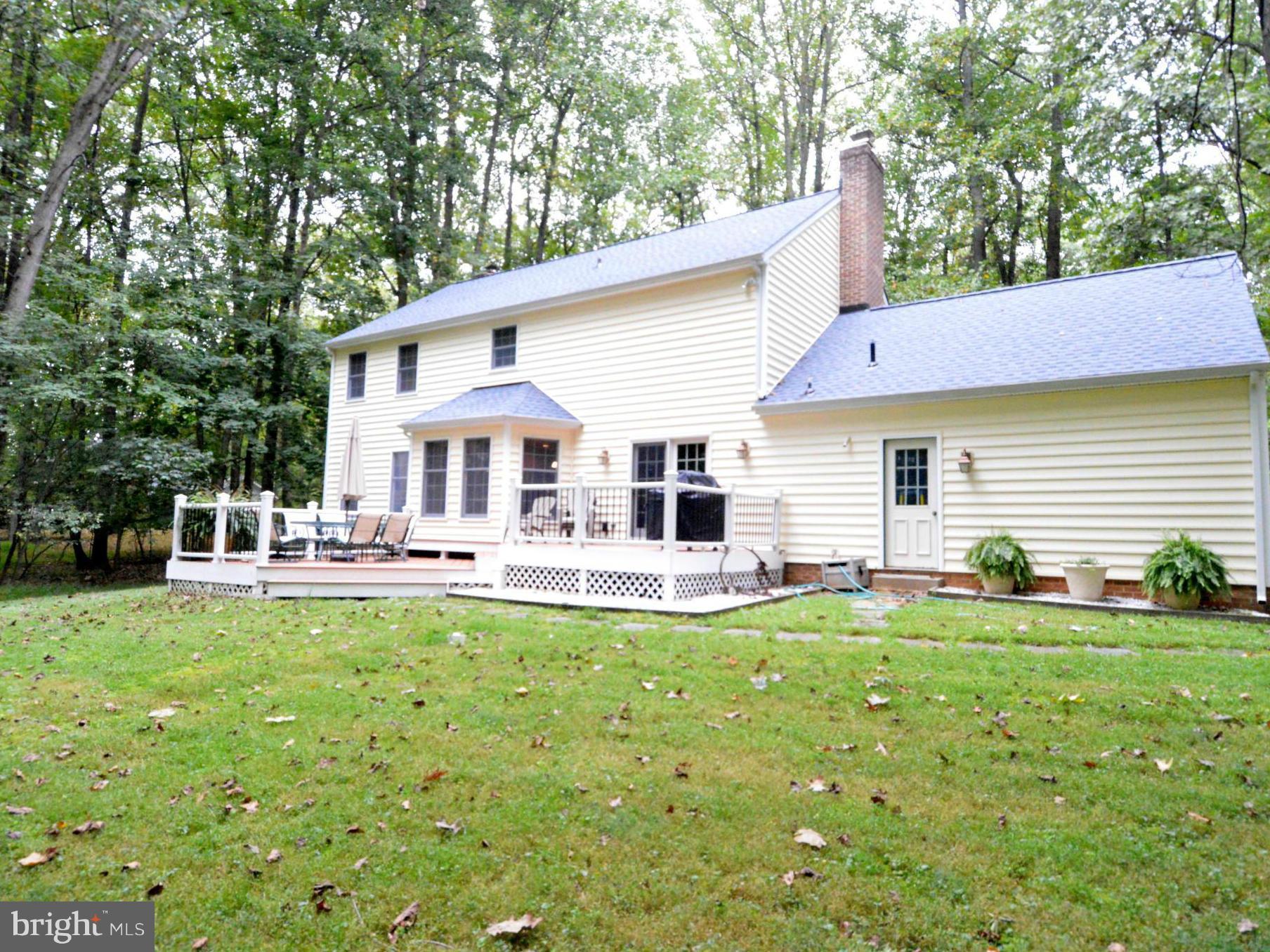 903 Timber Run Road Reisterstown, MD 21136 - Photo 4 of 30 Exterior (Rear)