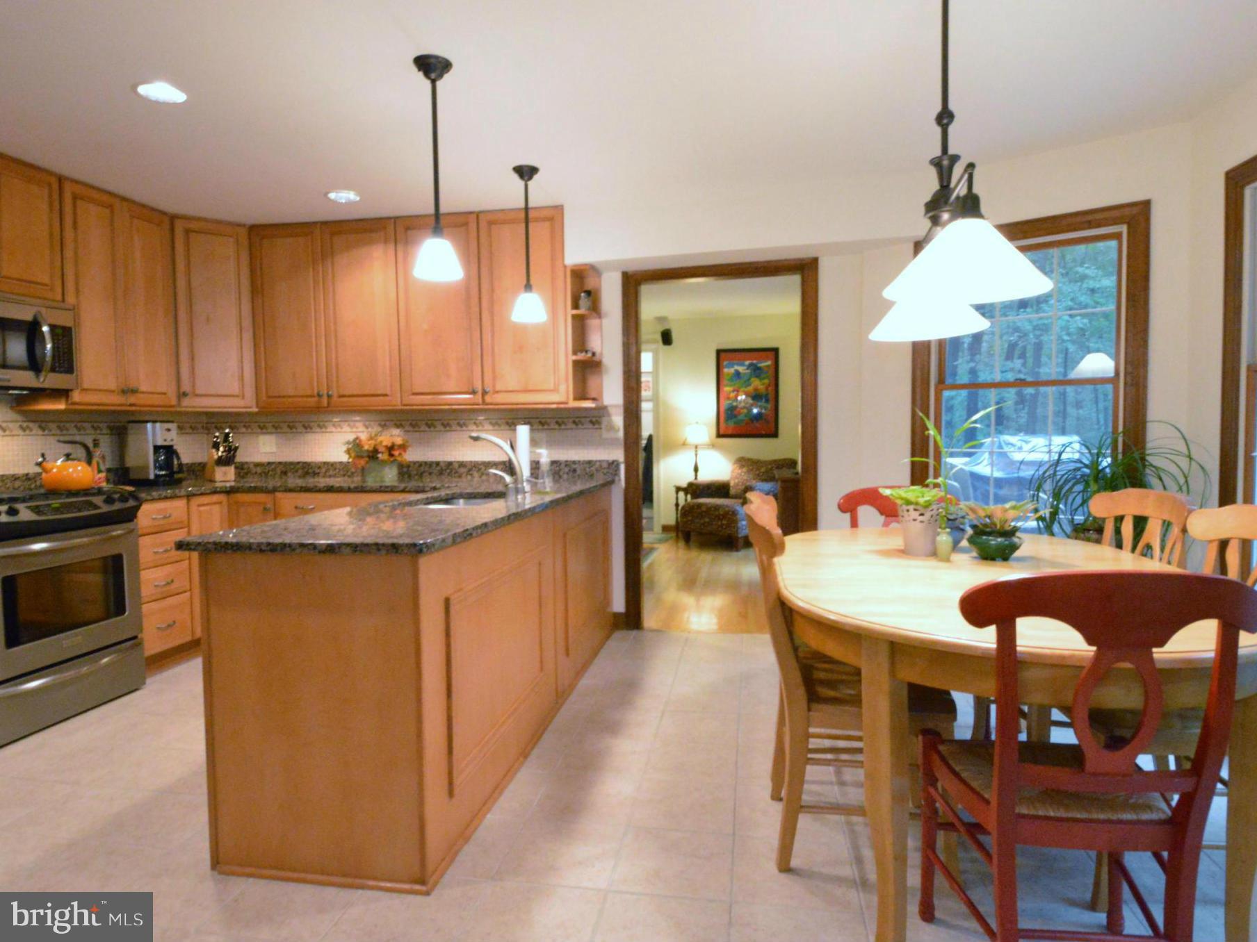 903 Timber Run Road Reisterstown, MD 21136 - Photo 7 of 30 Kitchen