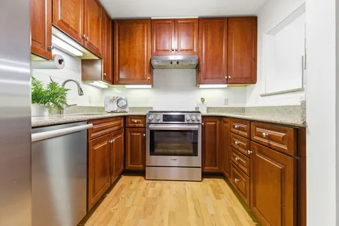$828,000 | 318 Rindge Avenue, Unit 103, Cambridge, MA 02140