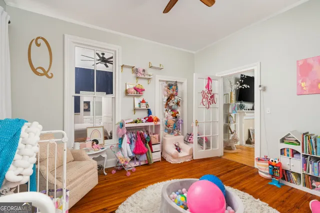 a view of a living room