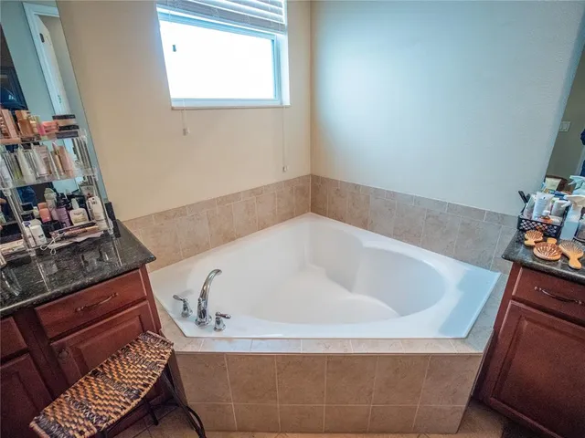 $650,000 | 6841 Helmsley Circle, Windermere, FL 34786