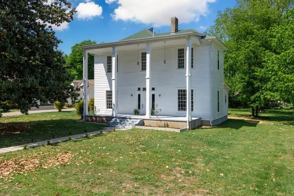 $475,000 | 404 East Liberty Avenue, Covington, TN 38019