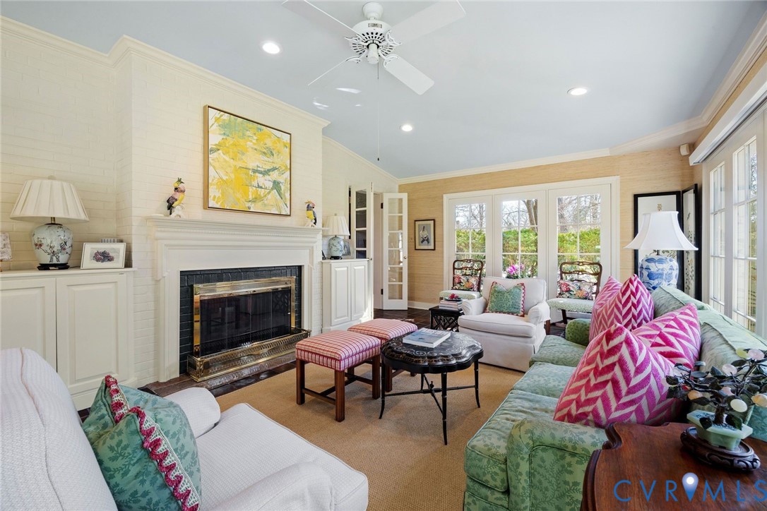 306 Lock Lane Richmond, VA 23221 - Photo 14 of 60