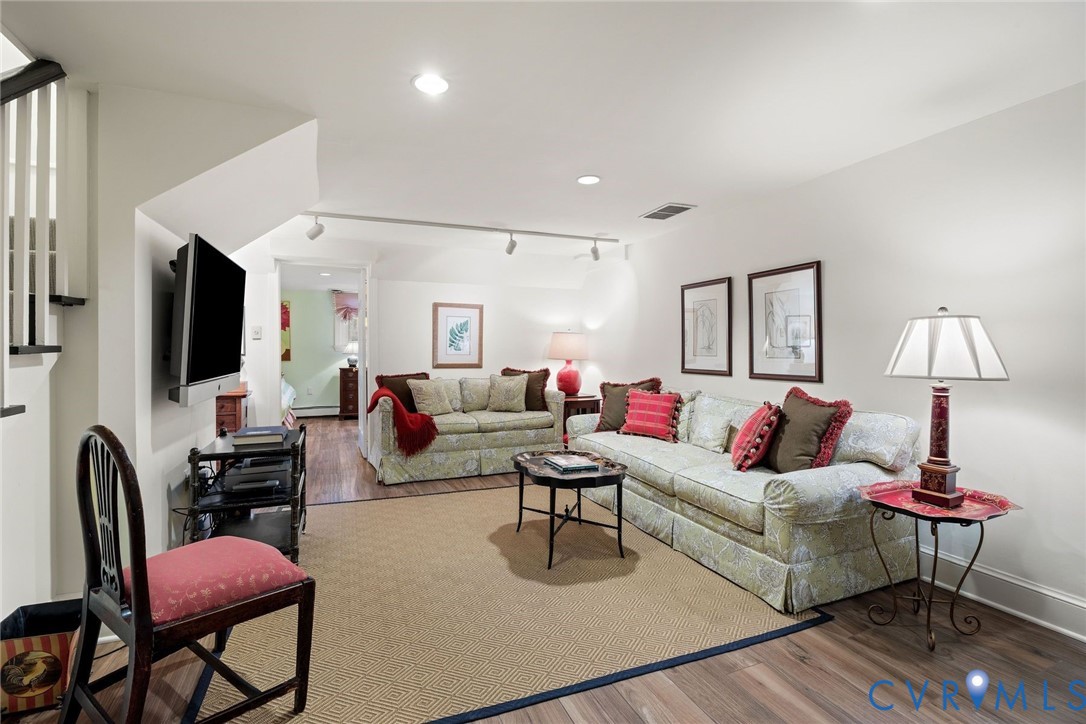 306 Lock Lane Richmond, VA 23221 - Photo 33 of 60