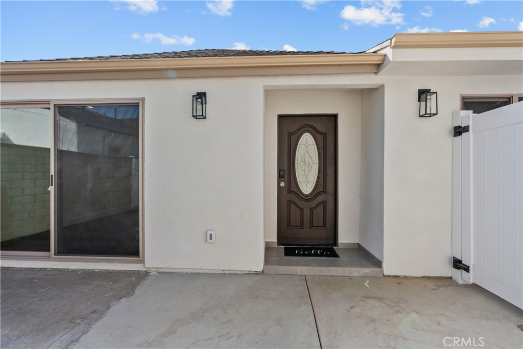 7419 Gloria Avenue Van Nuys, CA 91406 - Photo 31 of 51 a view of a door of the house