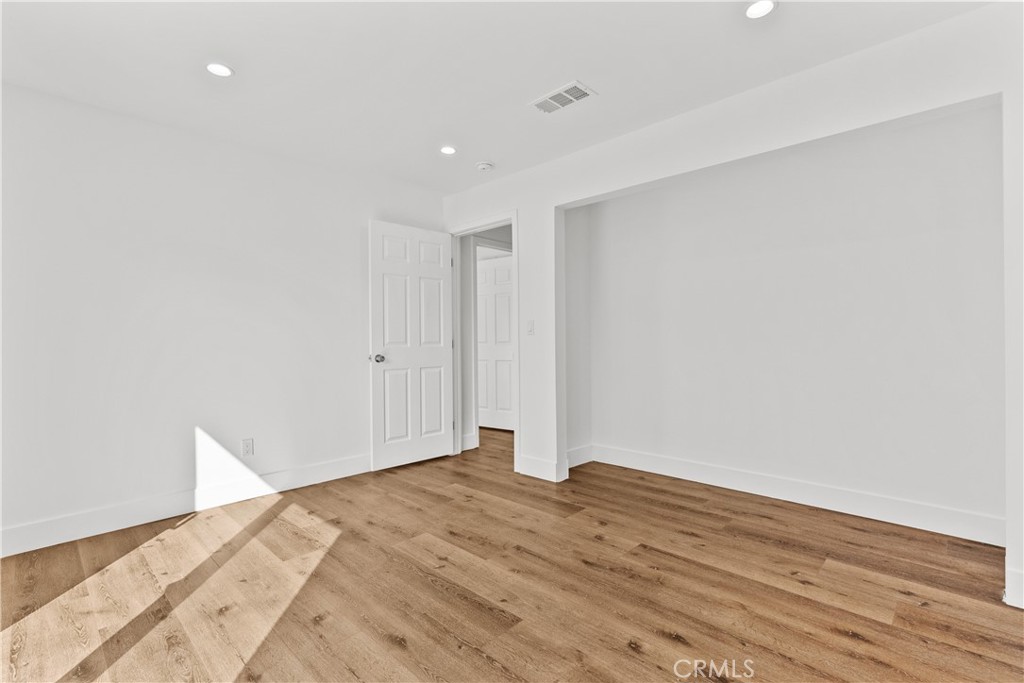 7419 Gloria Avenue Van Nuys, CA 91406 - Photo 43 of 51 a view of empty room