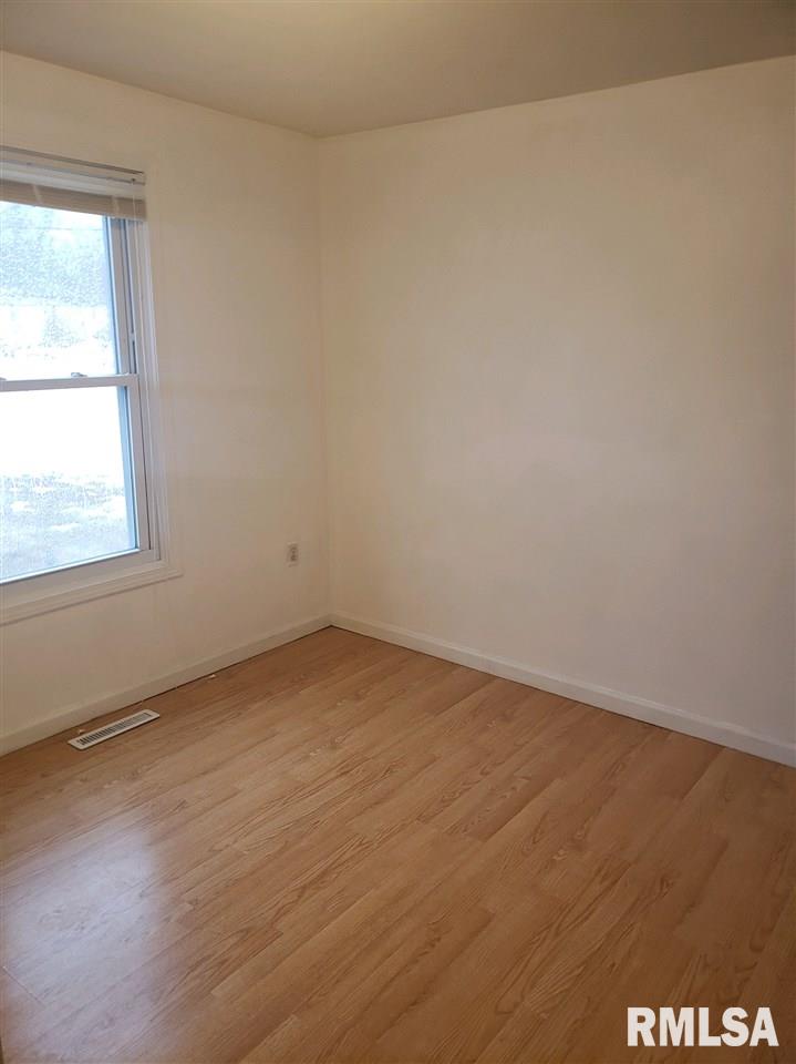 110 7th Street Colona, IL 61241 - Photo 12 of 13 Gallery Image 12