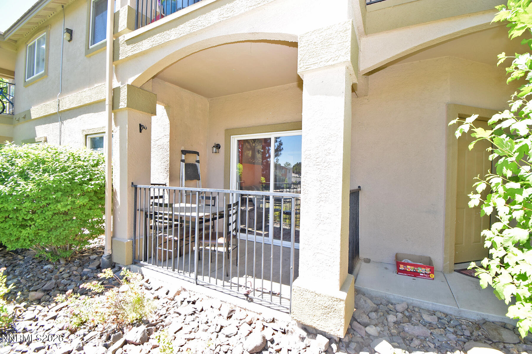 6850 Sharlands Avenue Reno, NV 89523 - Photo 2 of 20 aDSC_0518