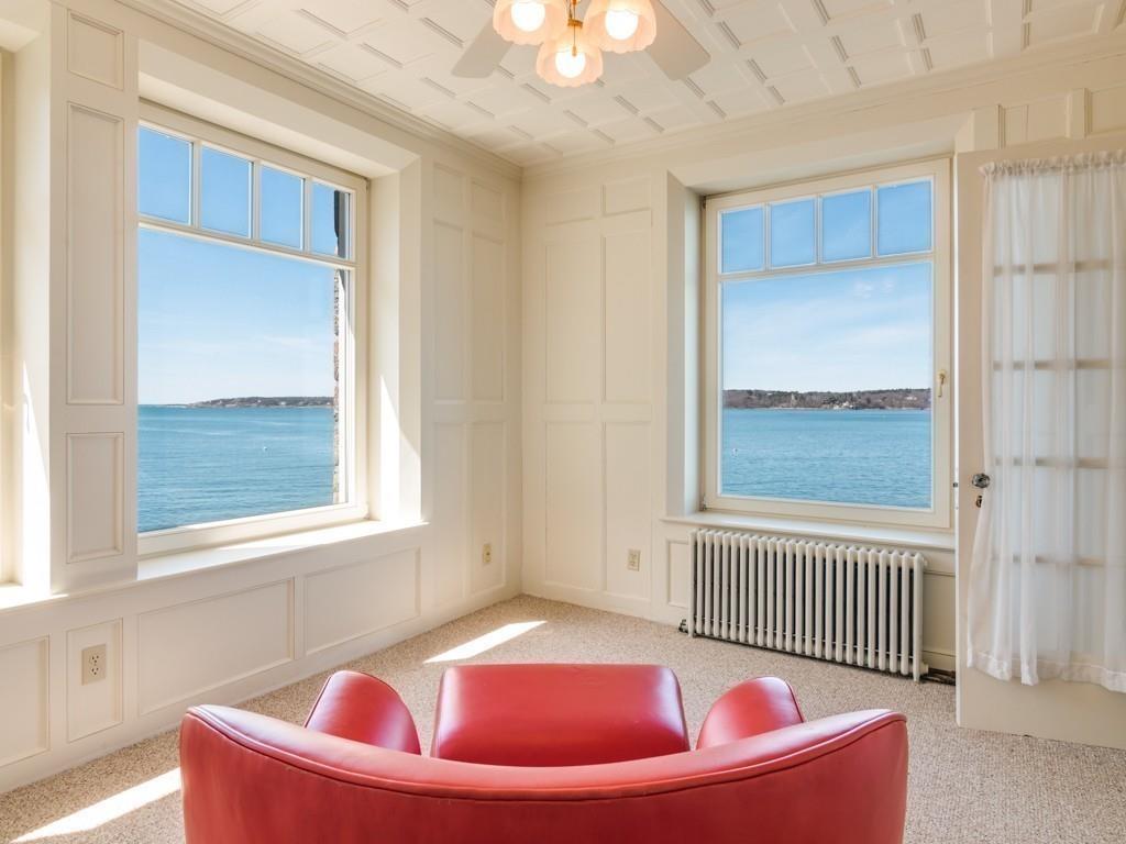71 Eastern Point Boulevard Gloucester, MA 01930 - Photo 37 of 40 a bath room with a couch and a window
