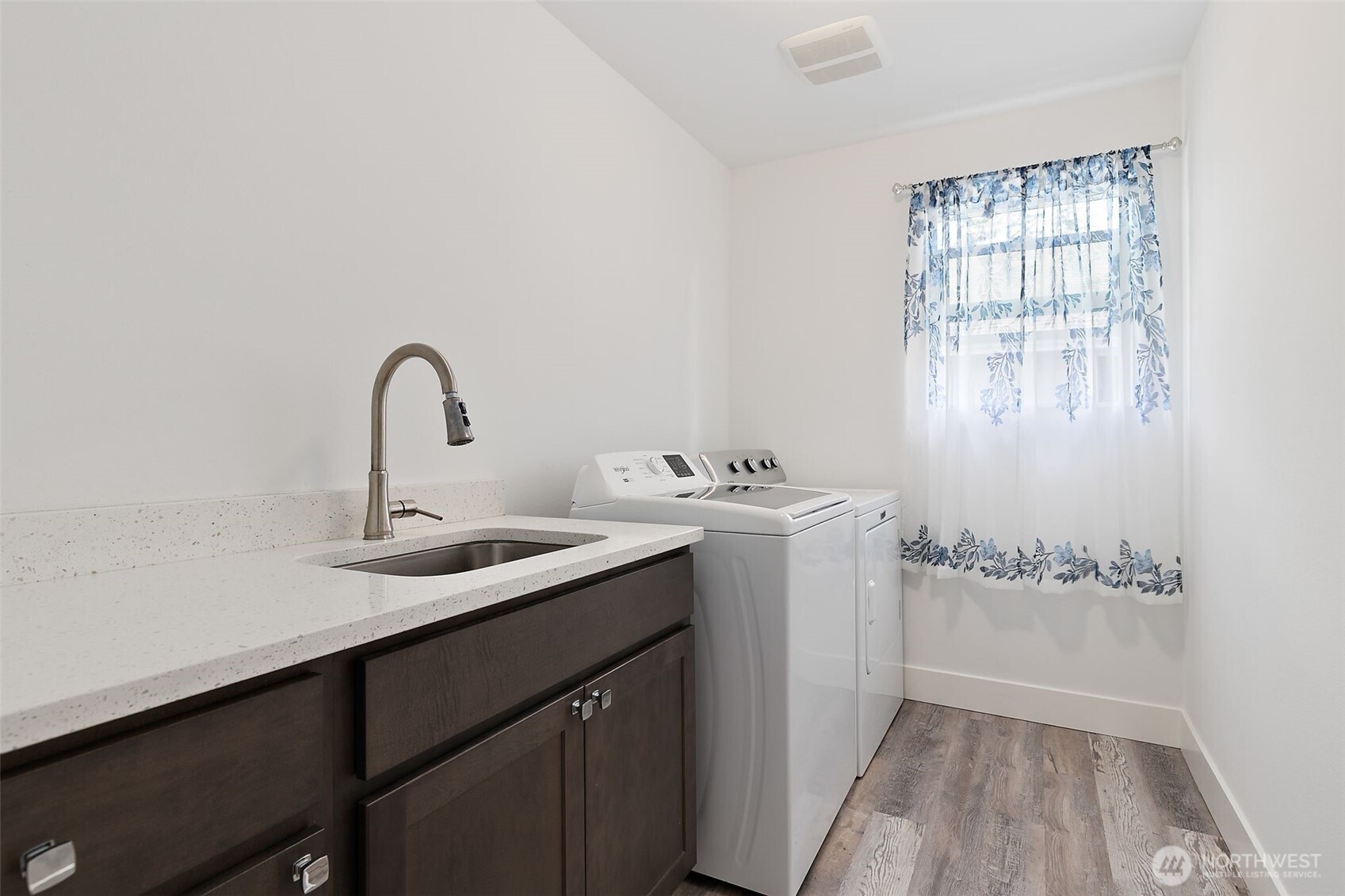 4913 Northeast 1st Street Renton, WA 98059 - Photo 31 of 35 Gallery Image 31