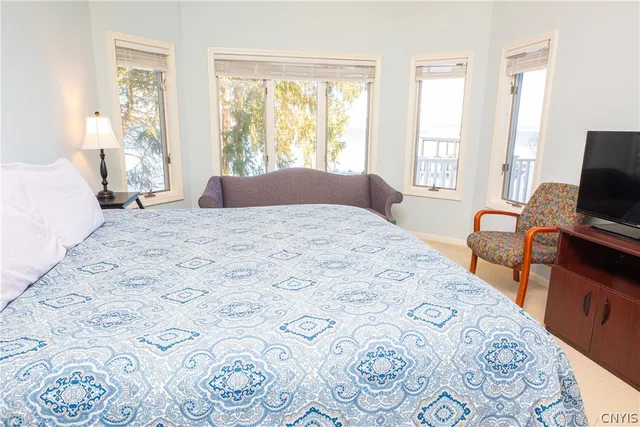 $5,500 | 1916 West Lake Road, Skaneateles, NY 13152