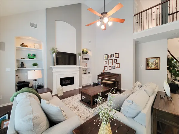 $4,600 | 78 North Bluff Creek Circle, The Woodlands, TX 77382