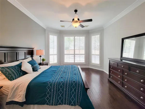 $4,600 | 78 North Bluff Creek Circle, The Woodlands, TX 77382