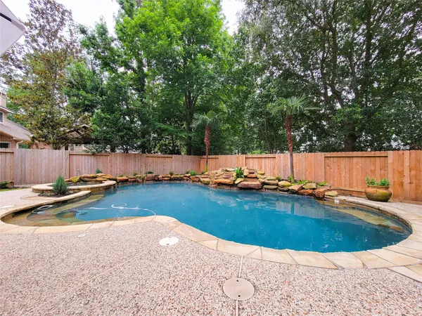$4,600 | 78 North Bluff Creek Circle, The Woodlands, TX 77382