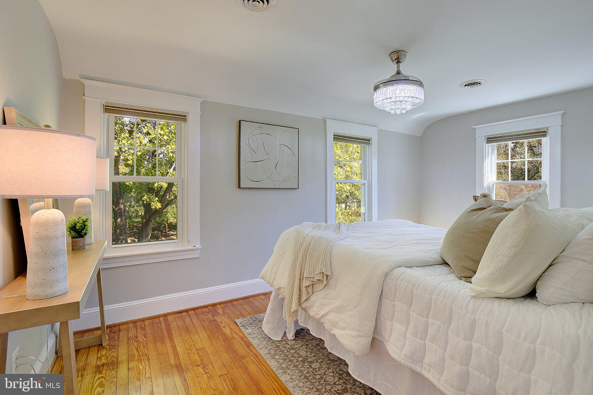 1925 Fairfax Road Annapolis, MD 21401 - Photo 23 of 58 Bedroom 1 upstairs
