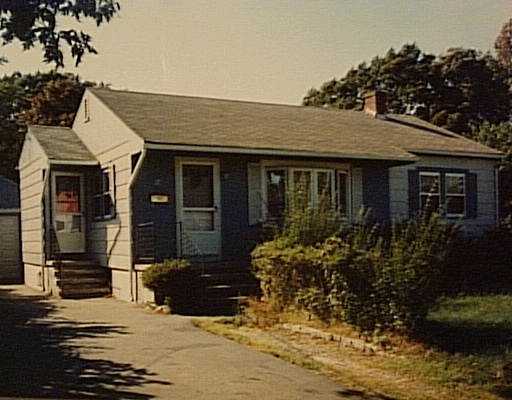 12 Top Street Westerly, RI 02891 - Photo 1 of 1 Exterior Front.