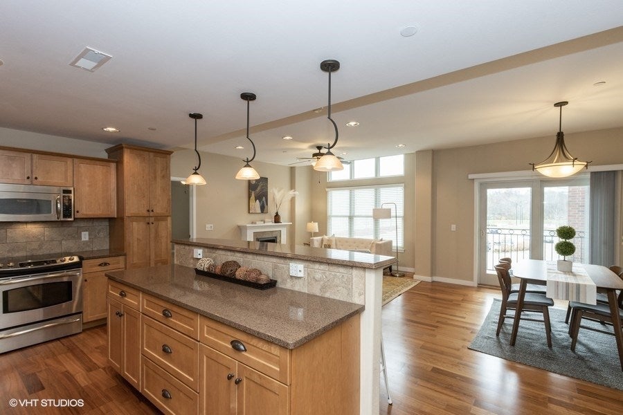 849 Quarry Road, Unit 201 Coralville, IA 52241 - Photo 8 of 38 Gallery Image 8