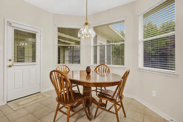 $335,000 | 6031 Skyhaven Lane, Spring, TX 77379