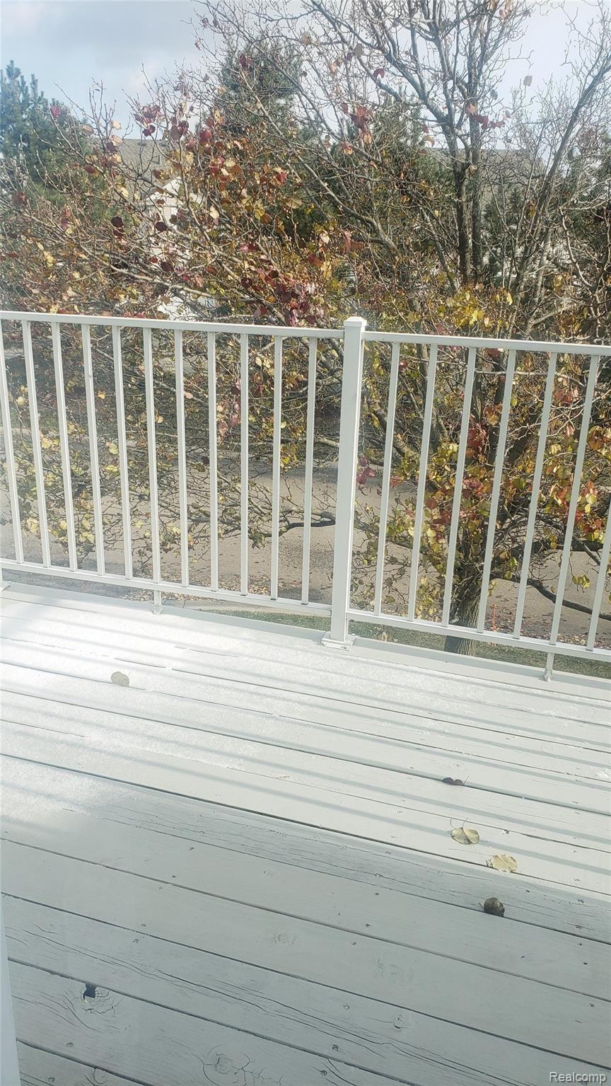 45571 Heather Ridge Drive Macomb, MI 48044 - Photo 22 of 37 20191212_145514.jpg