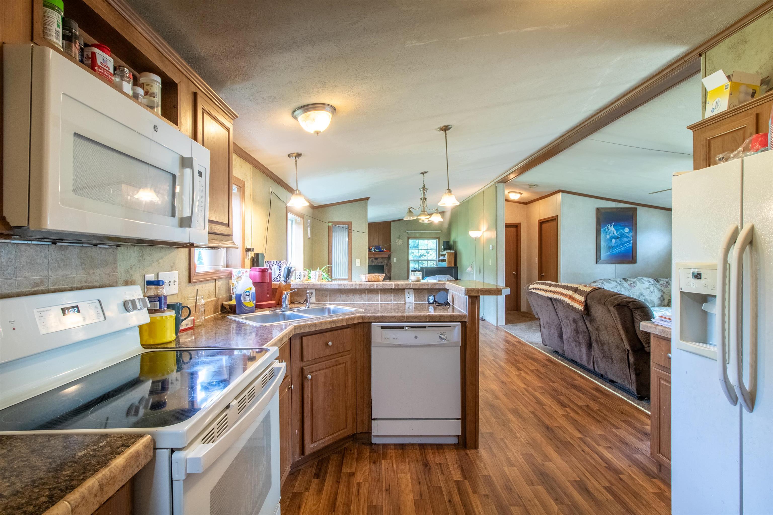 99 River Road Irasburg, VT 05860 - Photo 11 of 59