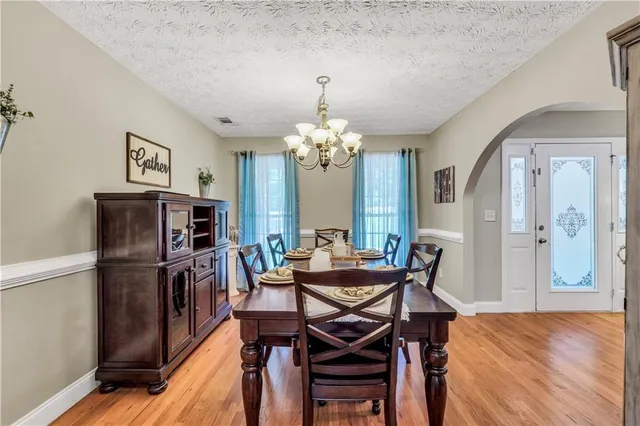 $550,000 | 305 Moccasin Gap Road, Jackson, GA 30233