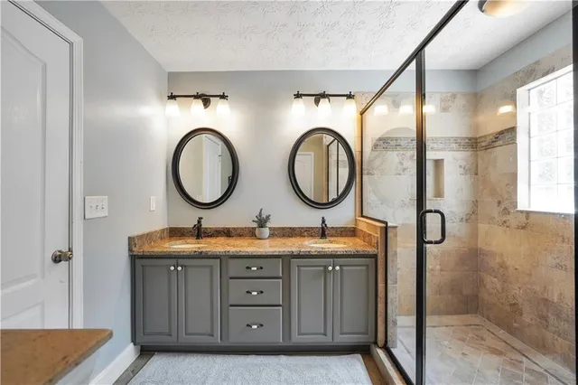 $550,000 | 305 Moccasin Gap Road, Jackson, GA 30233