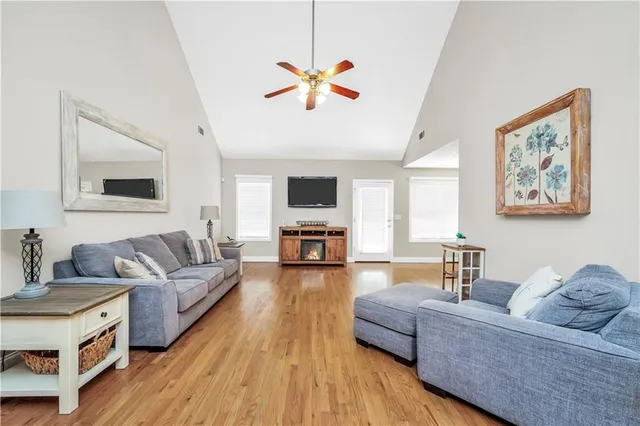 $550,000 | 305 Moccasin Gap Road, Jackson, GA 30233