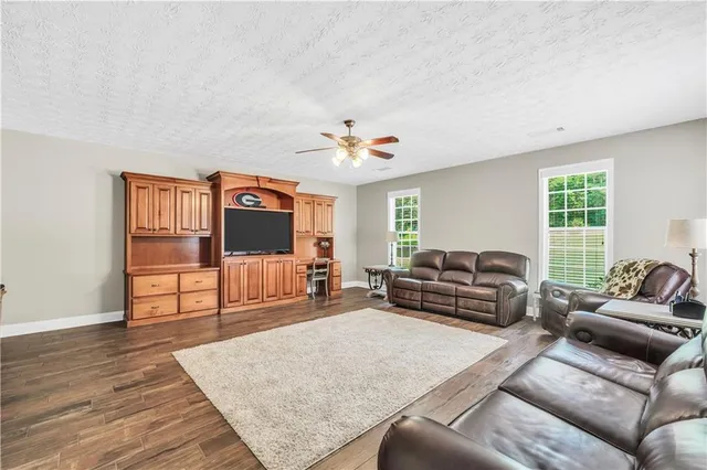 $550,000 | 305 Moccasin Gap Road, Jackson, GA 30233