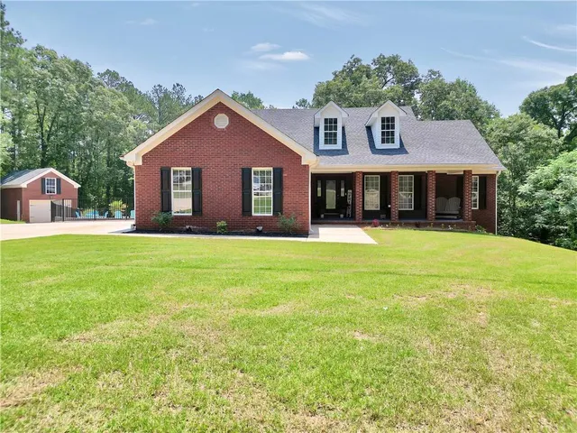 $550,000 | 305 Moccasin Gap Road, Jackson, GA 30233