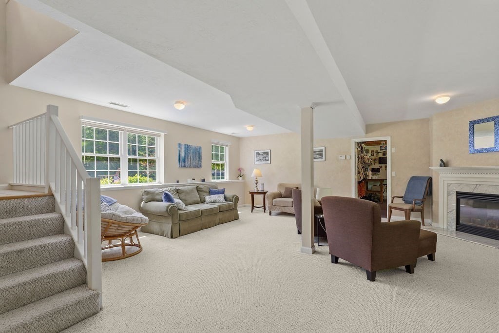 196 Raymond Road Plymouth, MA 02360 - Photo 27 of 42