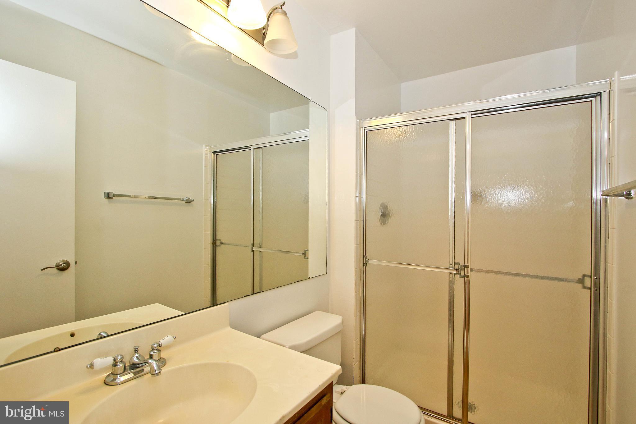 14909 McKisson Court, Unit 6CE Silver Spring, MD 20906 - Photo 18 of 30 Bath