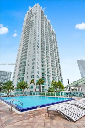 $12,500 | 31 Southeast 5th Street, Unit 3921, Miami, FL 33131
